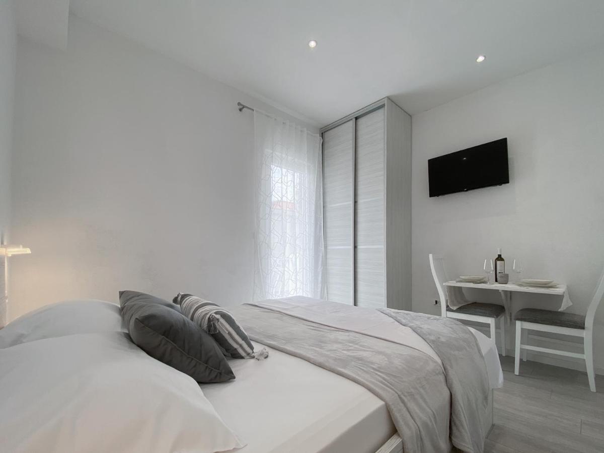 Apartments Paladin Makarska Bagian luar foto