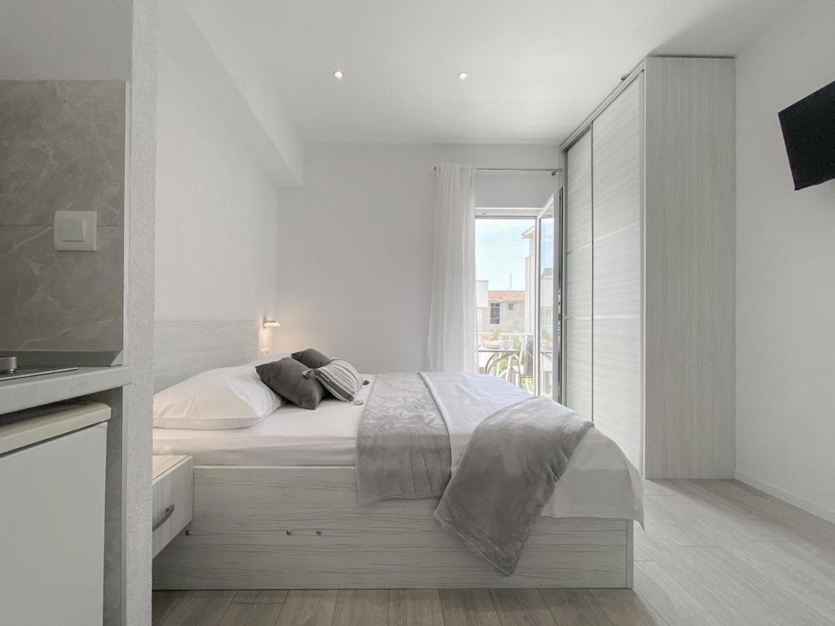 Apartments Paladin Makarska Bagian luar foto