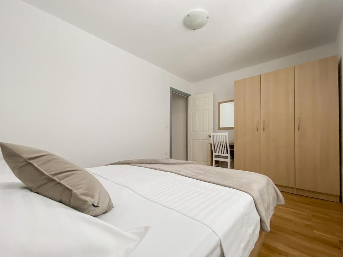 Apartments Paladin Makarska Bagian luar foto