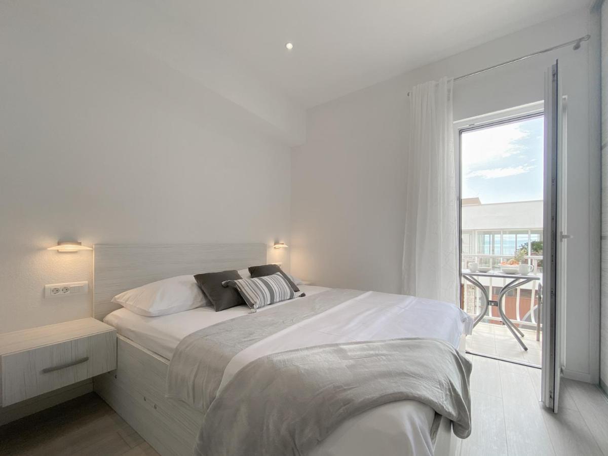 Apartments Paladin Makarska Bagian luar foto