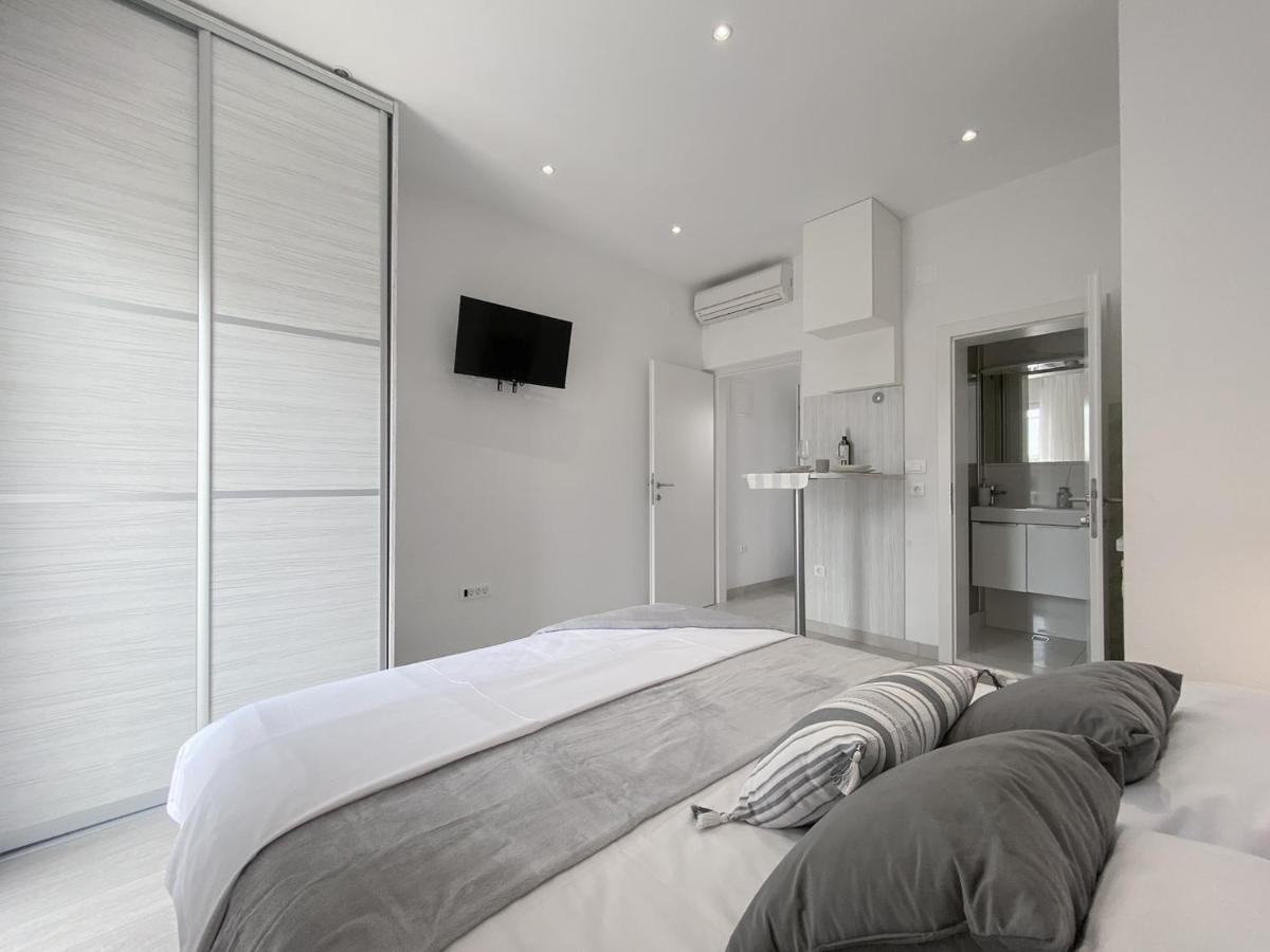 Apartments Paladin Makarska Bagian luar foto