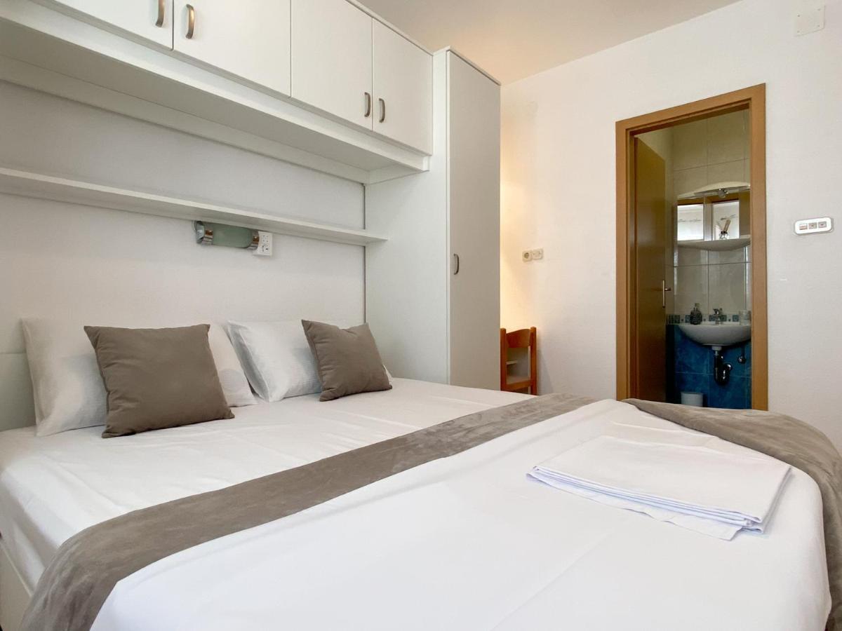 Apartments Paladin Makarska Bagian luar foto