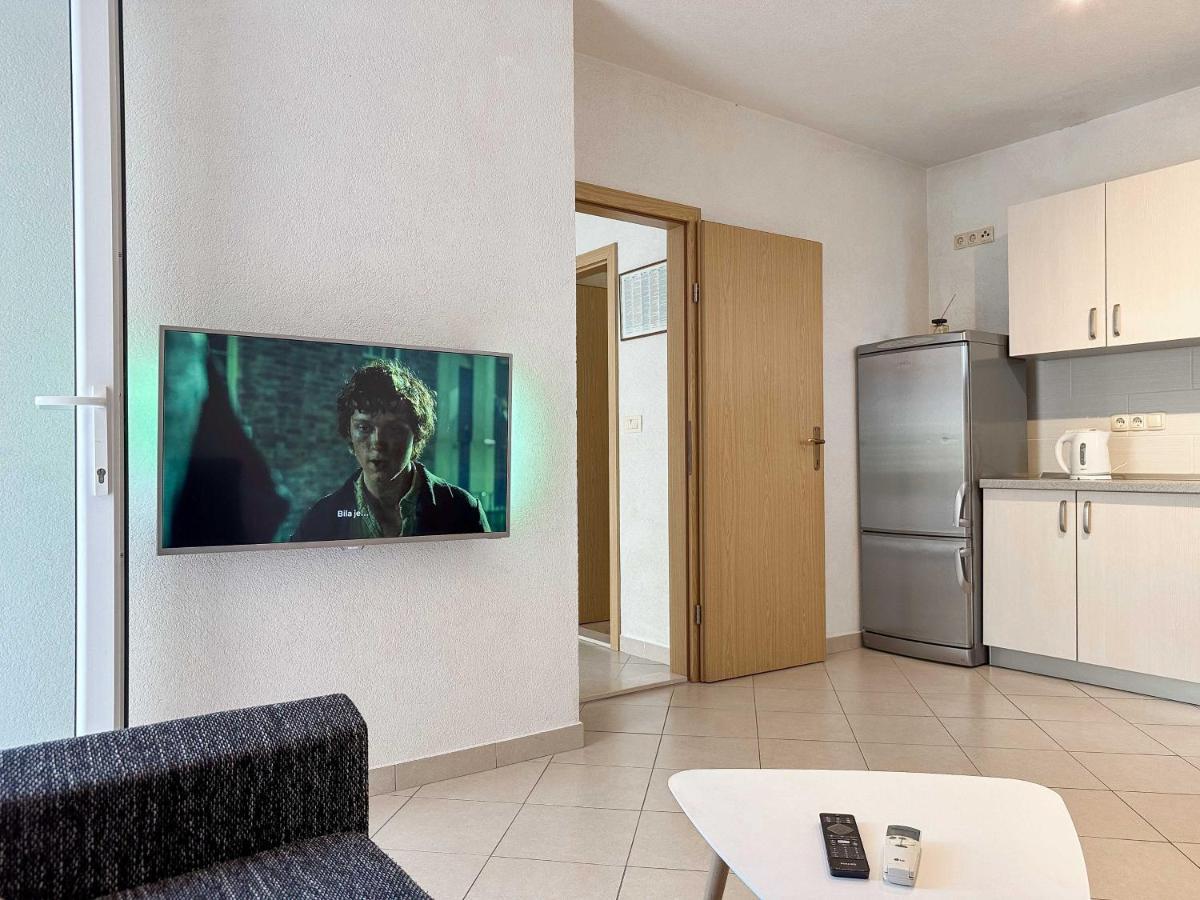 Apartments Paladin Makarska Bagian luar foto
