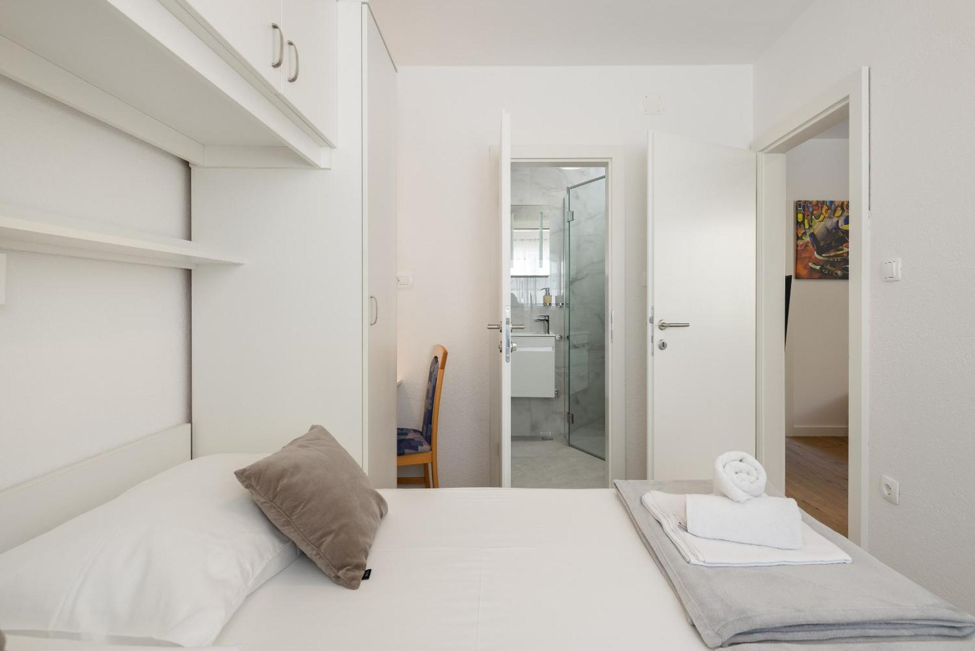 Apartments Paladin Makarska Bagian luar foto