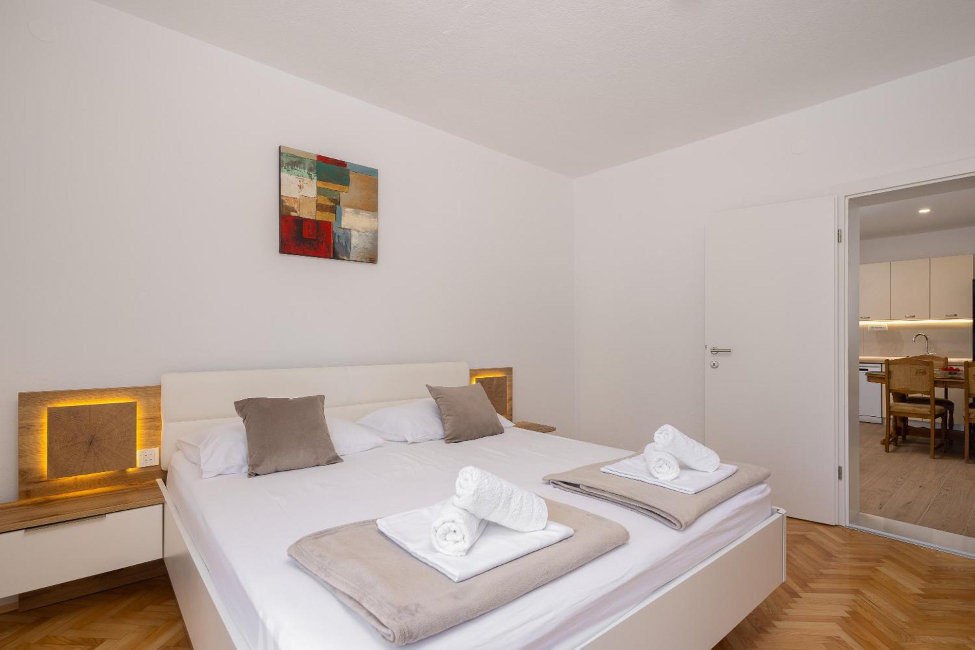 Apartments Paladin Makarska Bagian luar foto